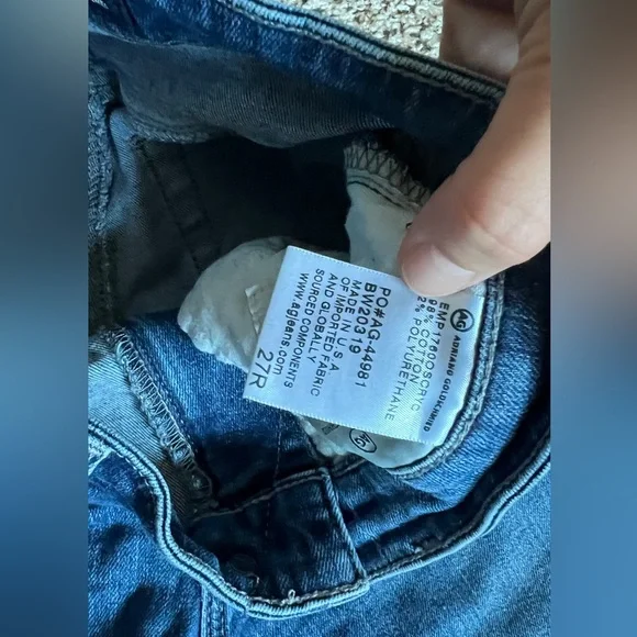 AG Mila Super High Rise Skinny - Picture 5 of 5